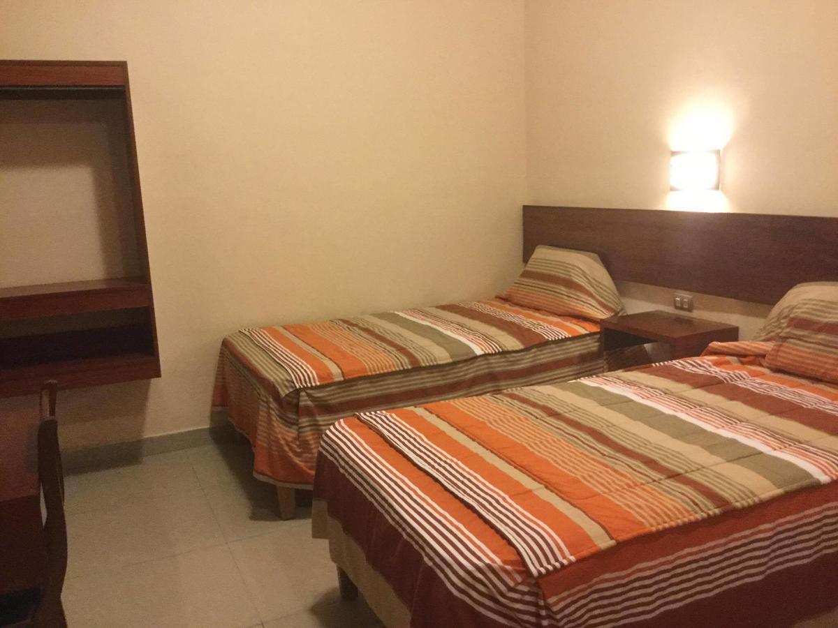 Tariri Hotel Pucallpa Esterno foto